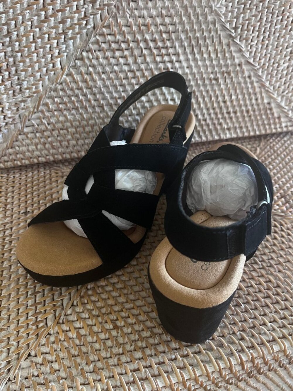 Clarks Collection Giselle Beach Black/Black Suede Wedge Platform Sandal 6 - Picture 5 of 14